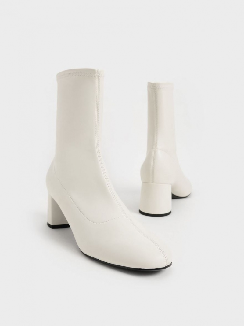 Μποτακια Charles And Keith Stitch-Trim ασπρα | 38976-OMDR