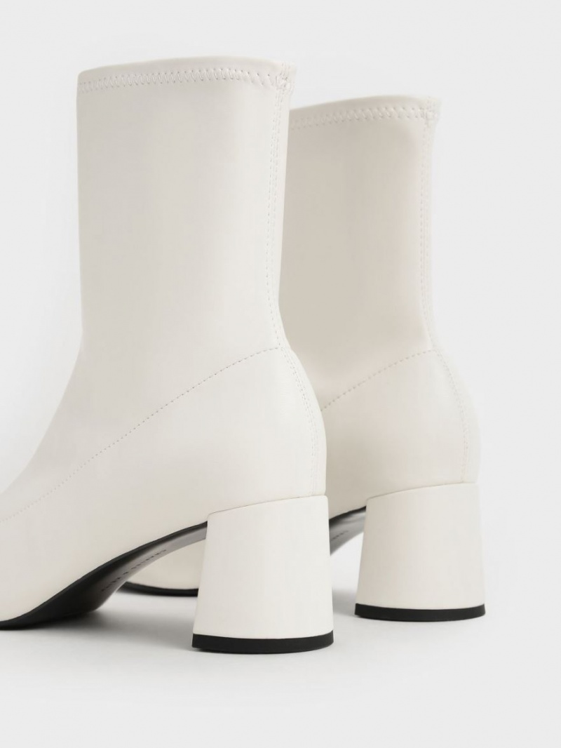 Μποτακια Charles And Keith Stitch-Trim ασπρα | 38976-OMDR