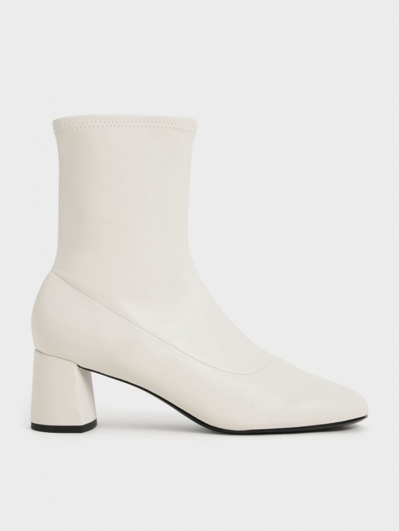 Μποτακια Charles And Keith Stitch-Trim ασπρα | 38976-OMDR