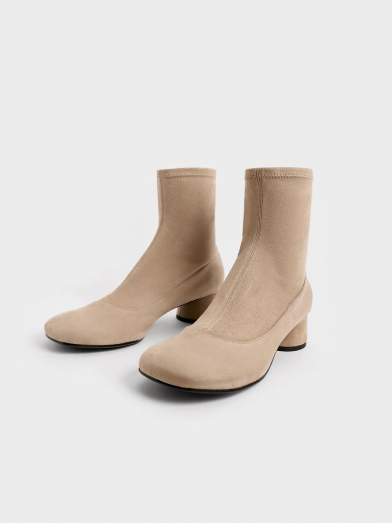 Μποτακια Charles And Keith Textured Stitch-Trim Cylindrical Heel Μπεζ | 53019-OEPN