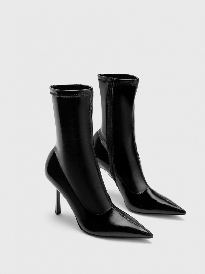 Μποτακια Charles And Keith λουστρινι Crinkle-Effect Pointed-toe Stiletto Heel μαυρα | 15947-WBGL