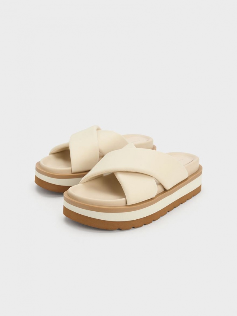 Σανδάλια Slide Charles And Keith Crossover flatforms κρέμα | 94308-FYIO
