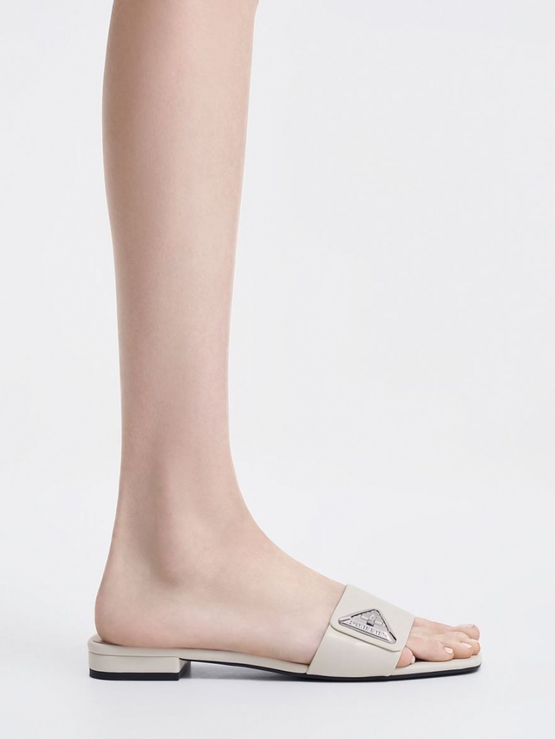 Σανδάλια Slide Charles And Keith Trice Metallic Accent ασπρα | 01378-XYKA
