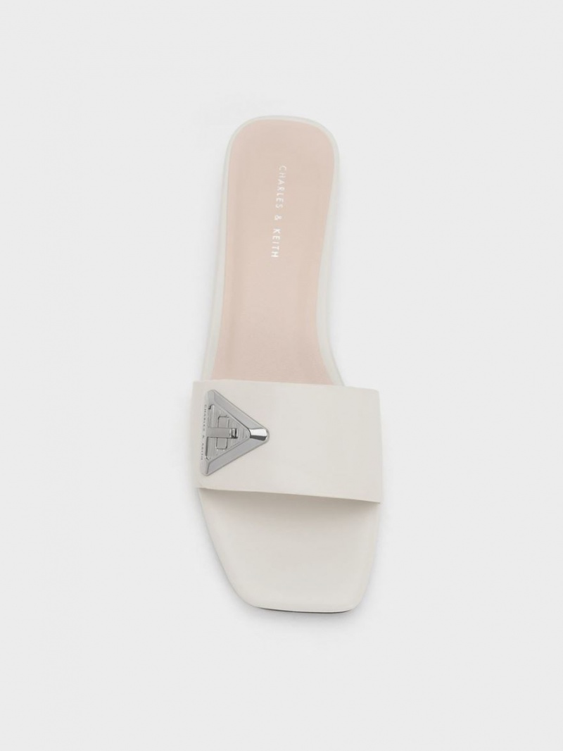 Σανδάλια Slide Charles And Keith Trice Metallic Accent ασπρα | 01378-XYKA