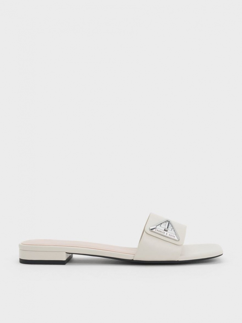Σανδάλια Slide Charles And Keith Trice Metallic Accent ασπρα | 01378-XYKA