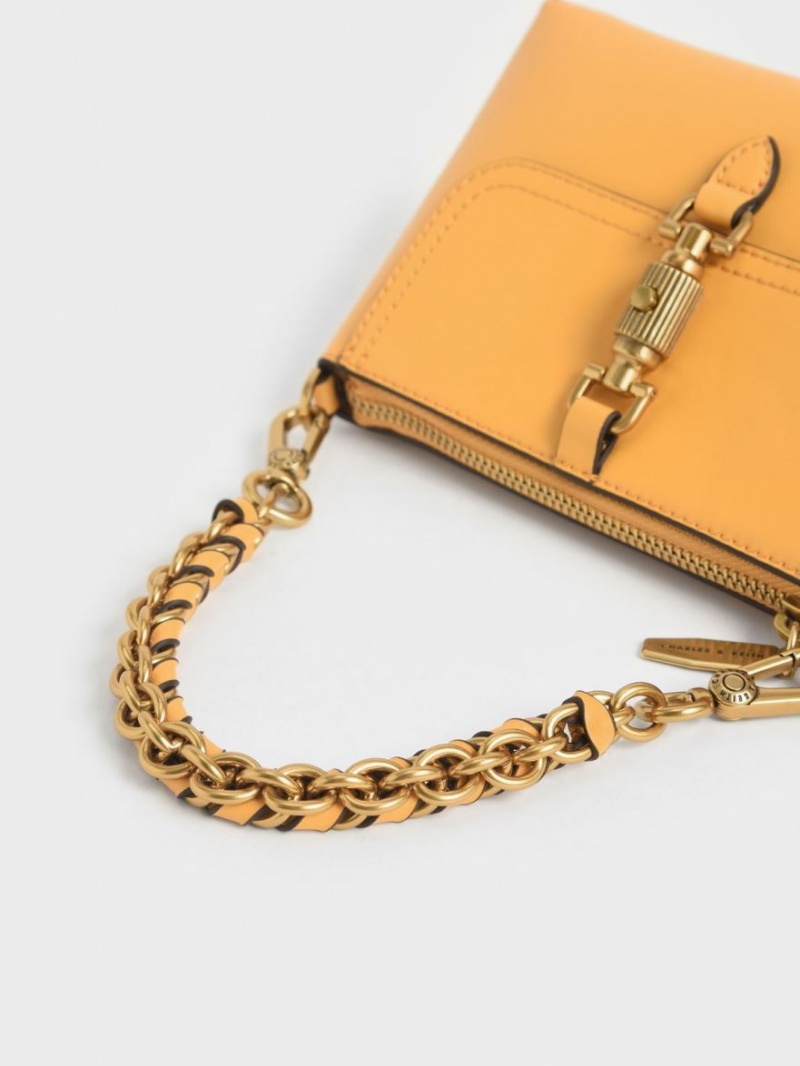 τσαντα χειροσ Charles And Keith Atlas Chain μουστάρδα | 57429-AJTV