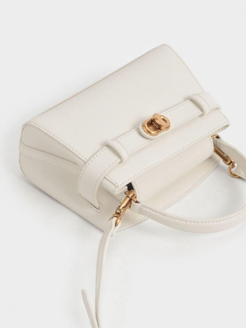 τσαντα χειροσ Charles And Keith Aubrielle Metallic πόρπης Top κρέμα | 73462-ESUD