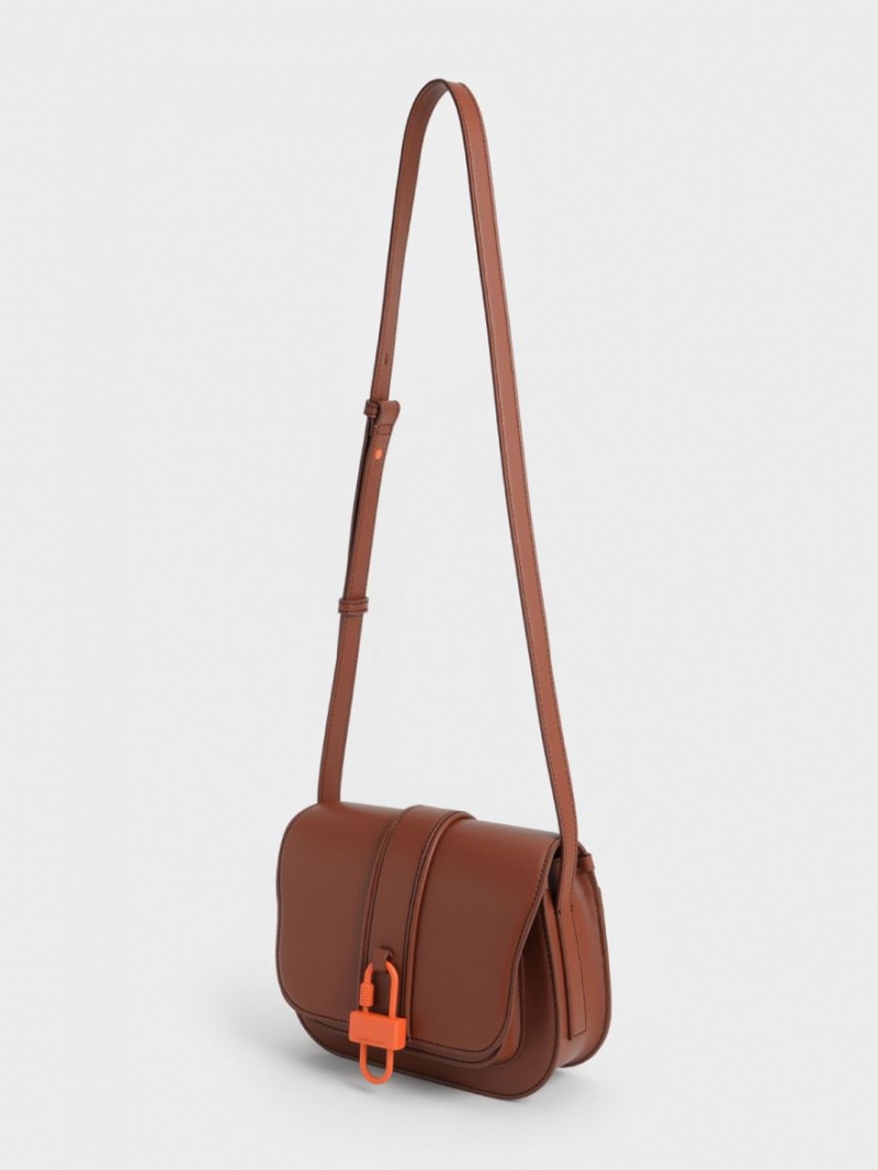 τσάντεσ χιαστί Charles And Keith Balta Padlock καφε | 41728-VFTD