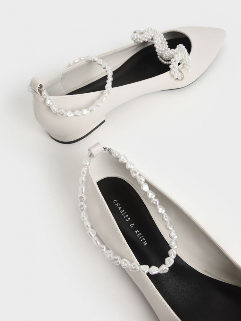Παπουτσια Μπαλαρινεσ Charles And Keith Beaded Mary Jane ασπρα | 63187-JABO
