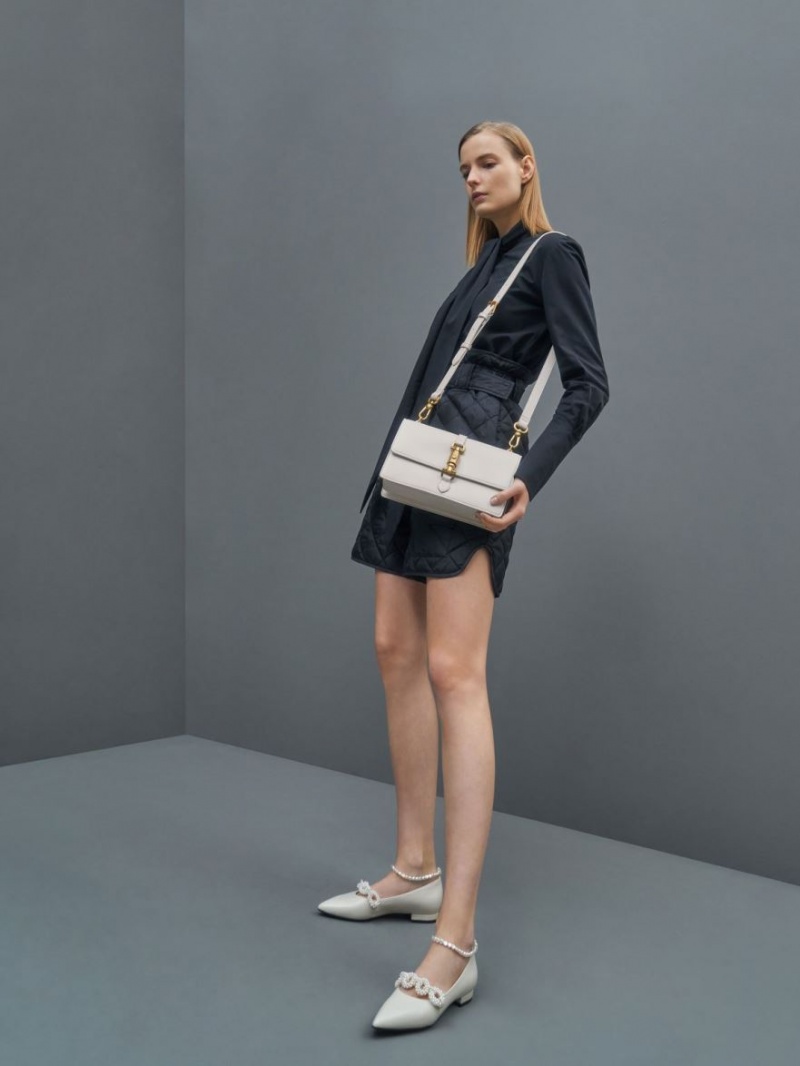 Παπουτσια Μπαλαρινεσ Charles And Keith Beaded Mary Jane ασπρα | 63187-JABO