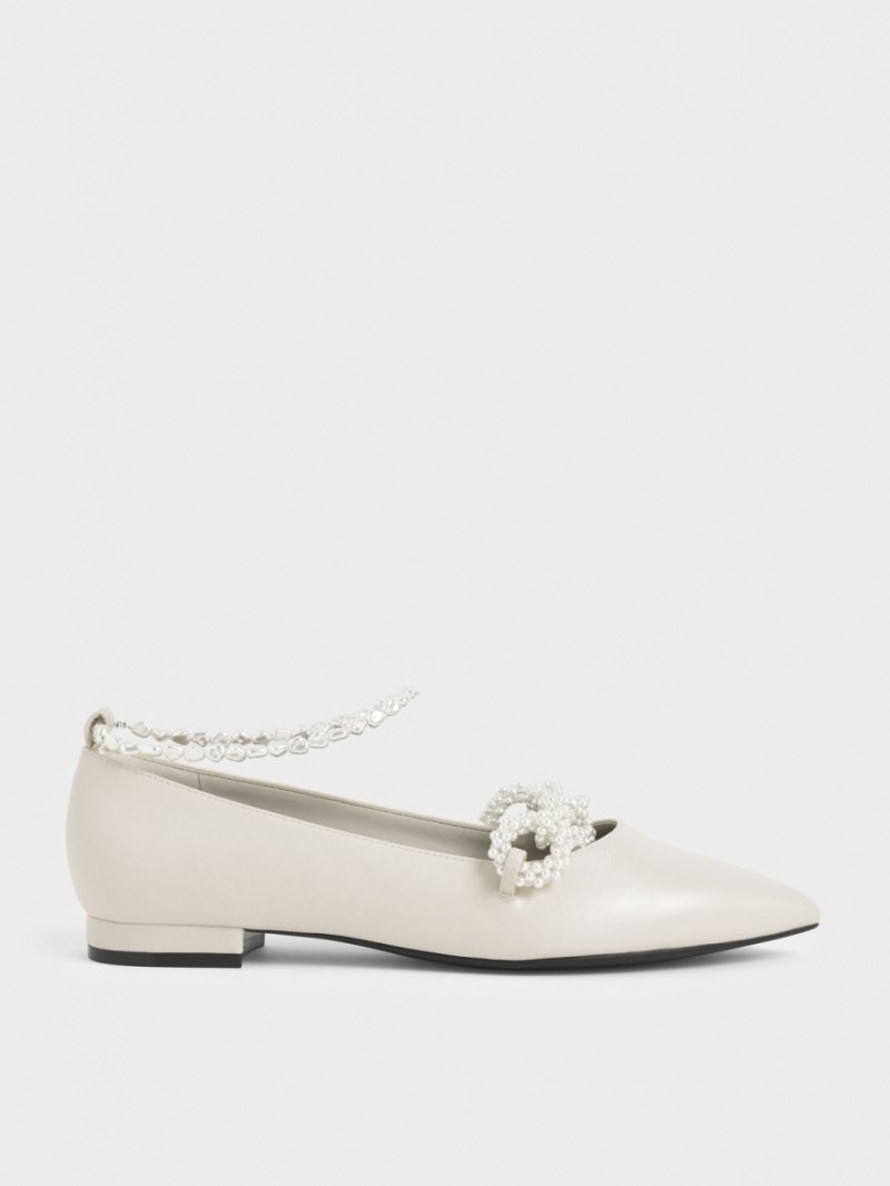 Παπουτσια Μπαλαρινεσ Charles And Keith Beaded Mary Jane ασπρα | 63187-JABO