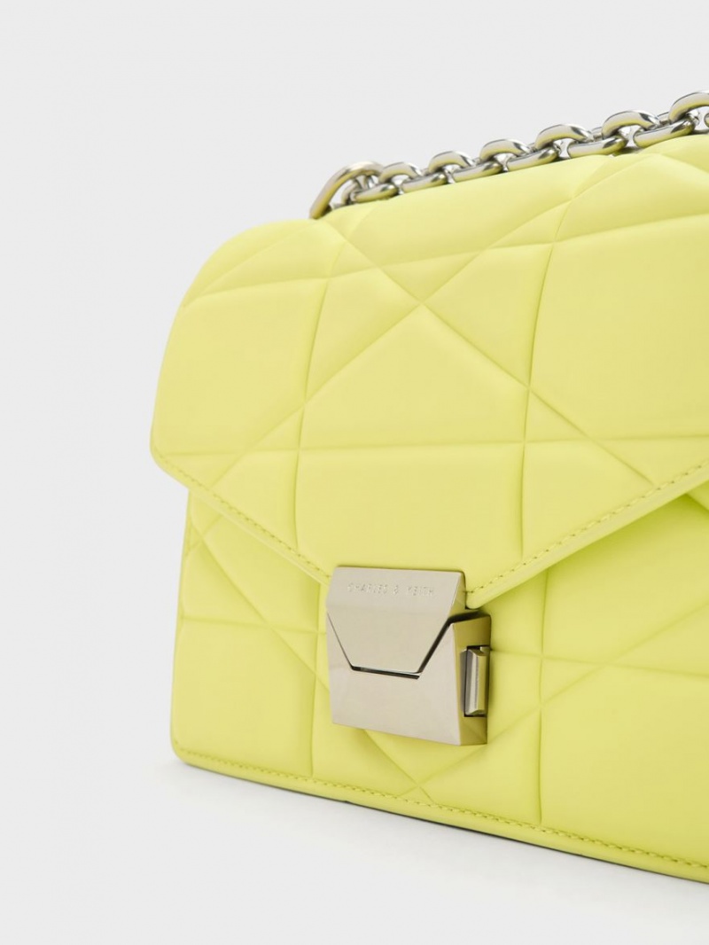 τσαντα χειροσ Charles And Keith Blanche Chevron Chain κίτρινα | 71326-ECVX