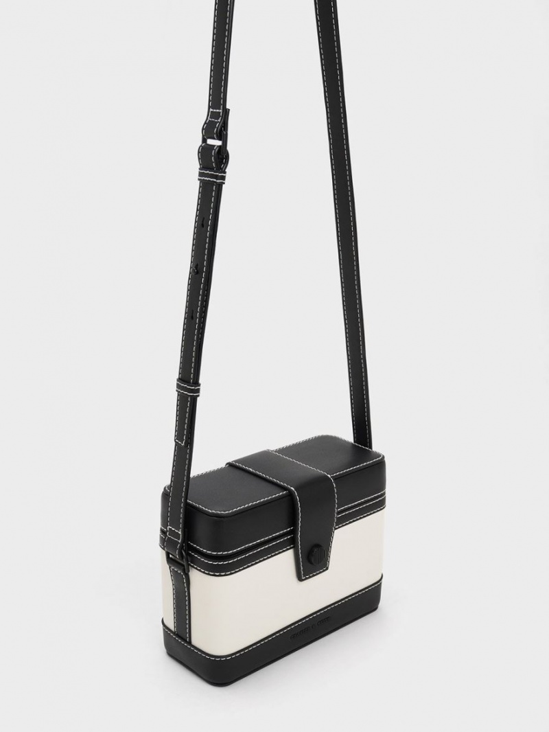 τσάντεσ χιαστί Charles And Keith Bronte Contrast-Trim Boxy μαυρα ασπρα | 70915-LQWY