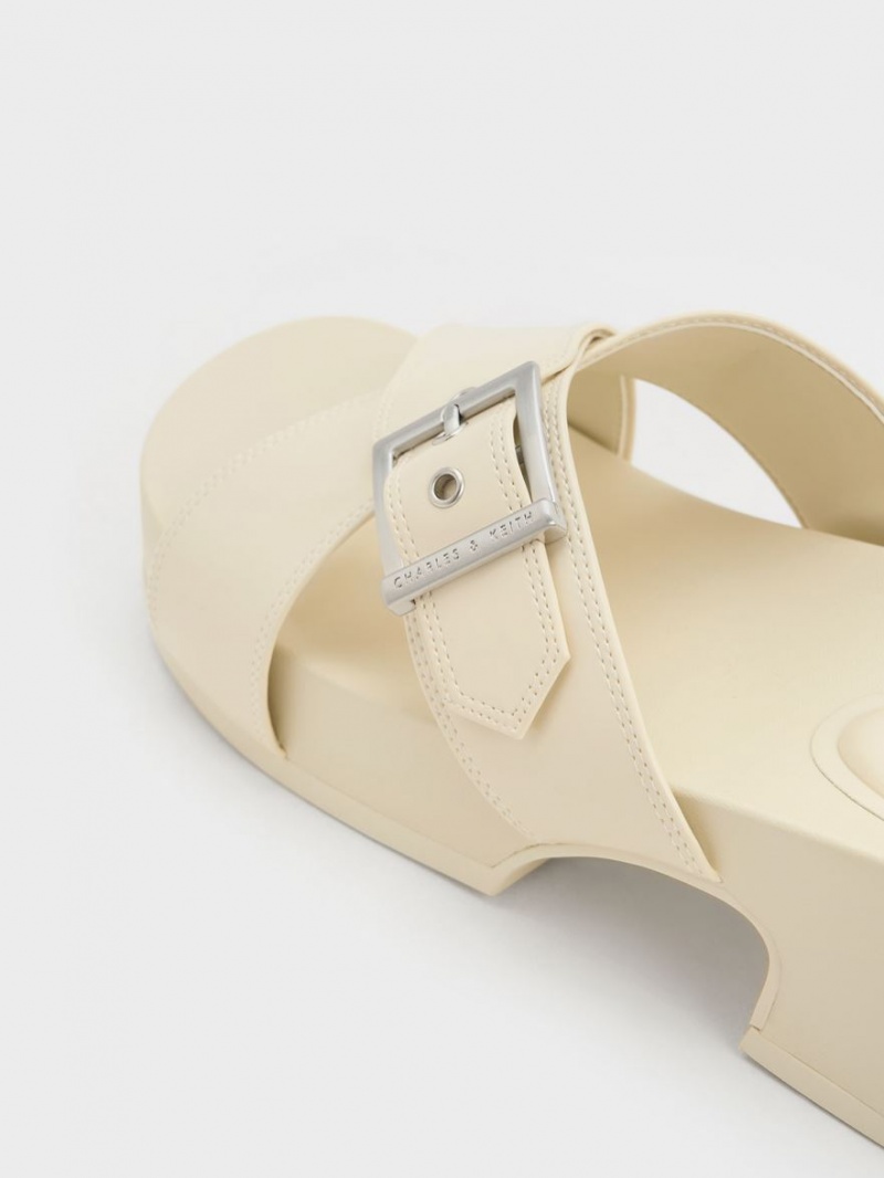 Πεδιλα Πλατφορμεσ Charles And Keith Buckled Crossover κρέμα | 16942-ZKOT