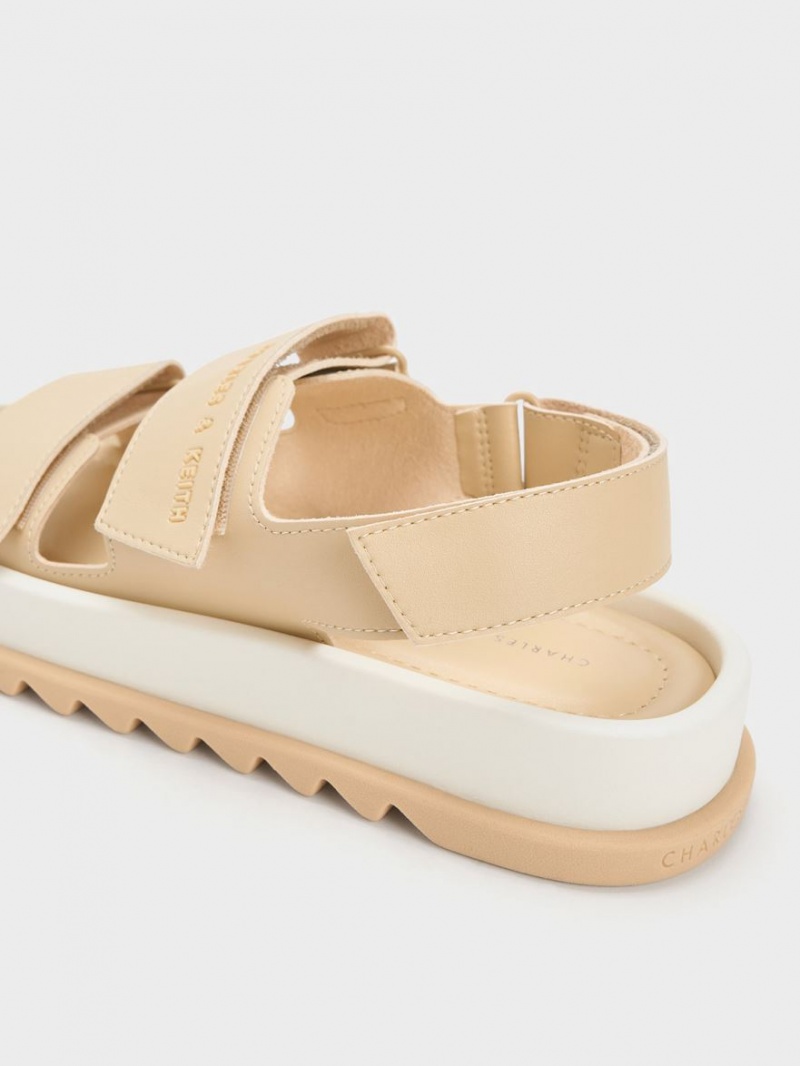 Πεδιλα Πλατφορμεσ Charles And Keith Buckled Sports Μπεζ | 10275-LZWT