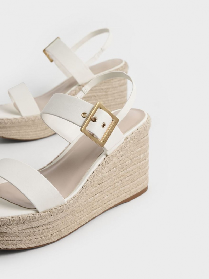 παπουτσια πλατφορμα Charles And Keith Buckled εσπαντριγιεσ ασπρα | 19567-LHBV