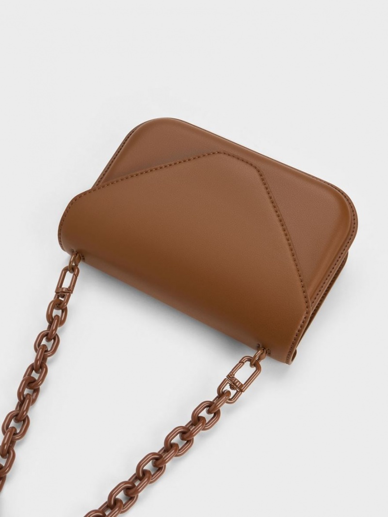 τσάντεσ χιαστί Charles And Keith Camelia Envelope σοκολάτα | 35980-ZGSQ