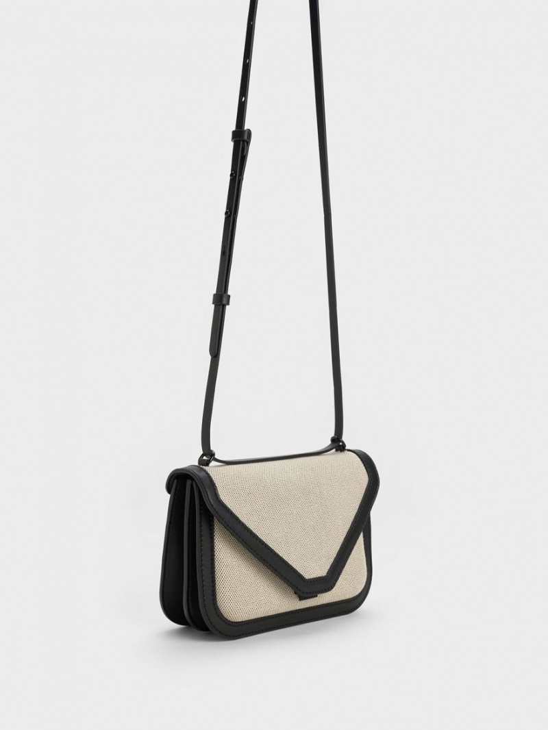 τσάντεσ χιαστί Charles And Keith Camelia καμβα Envelope Μπεζ | 68751-DELN