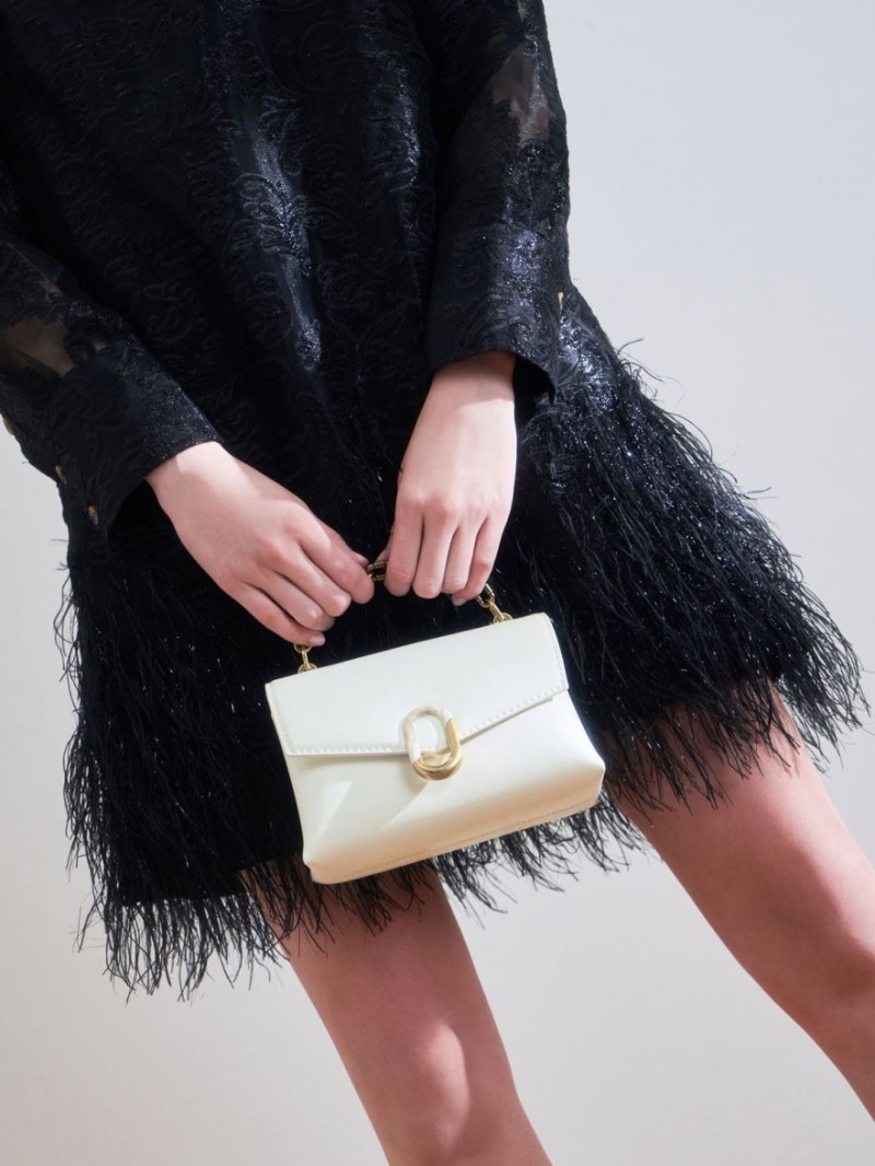 τσάντεσ χιαστί Charles And Keith Chain λουρακια Envelope ασπρα | 25064-SJYE