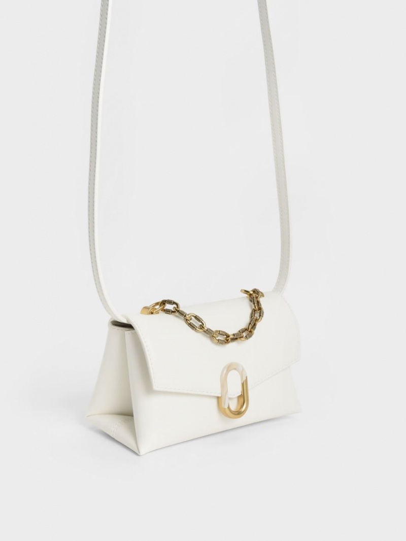 τσάντεσ χιαστί Charles And Keith Chain λουρακια Envelope ασπρα | 25064-SJYE