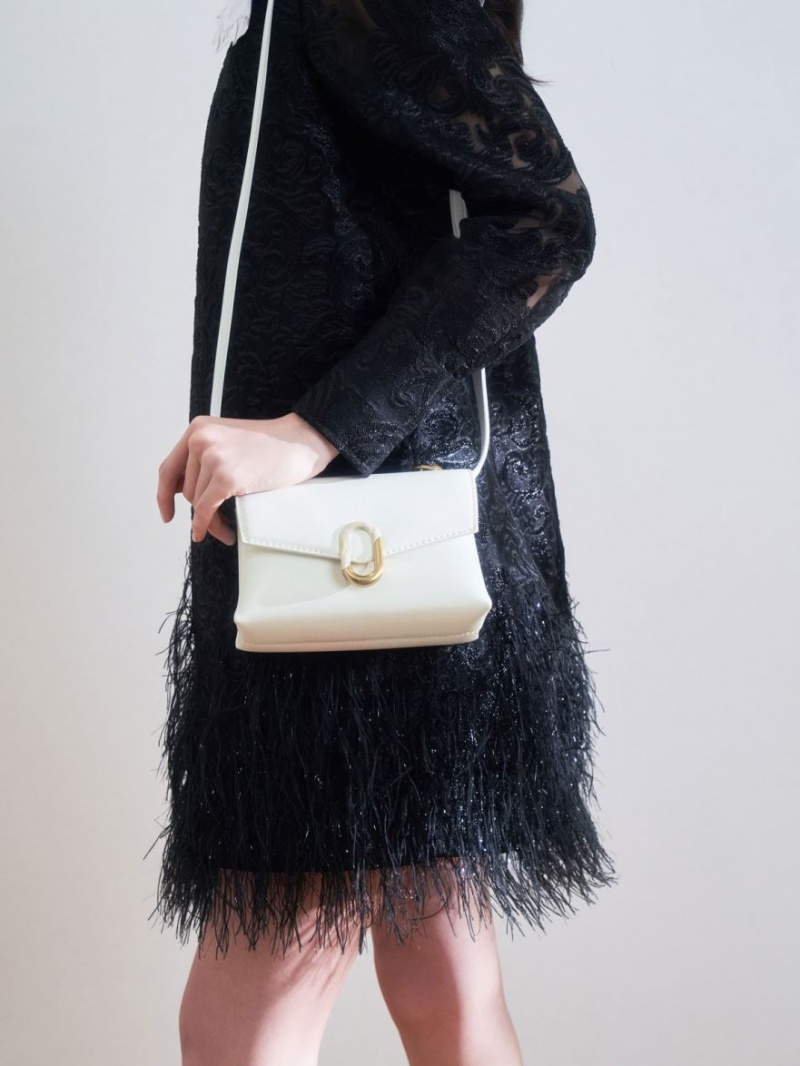 τσάντεσ χιαστί Charles And Keith Chain λουρακια Envelope ασπρα | 25064-SJYE