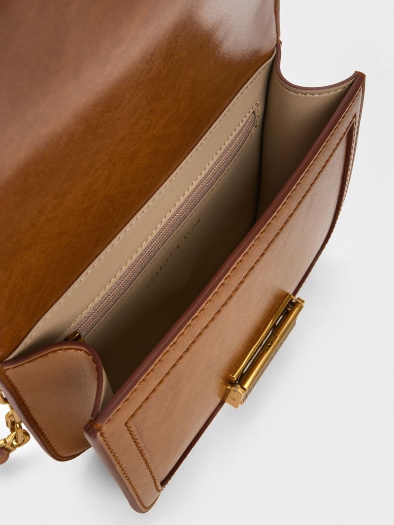 τσάντεσ ώμου Charles And Keith Charlot Furry Chain λουρακια καφε | 16024-TRMY