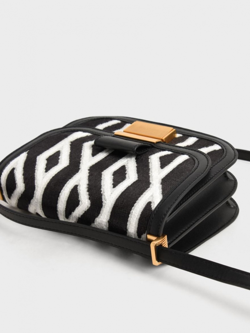 τσάντεσ ώμου Charles And Keith Charlot Jacquard Printed μαυρα | 70156-CVOD