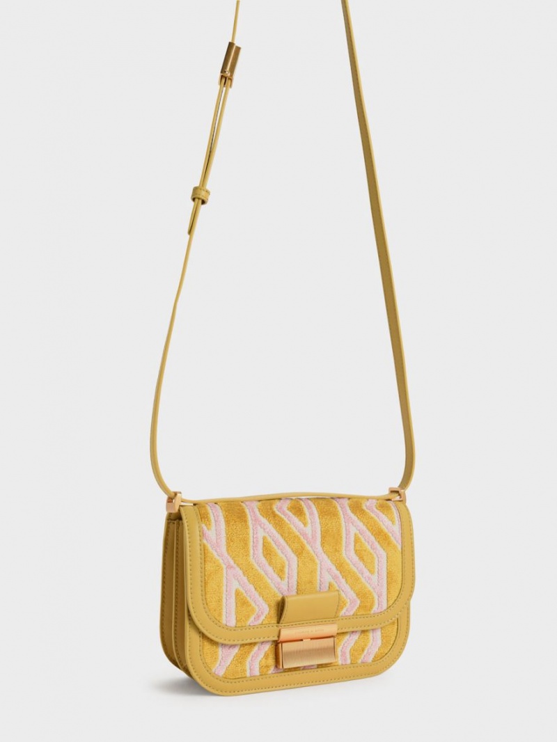 τσάντεσ ώμου Charles And Keith Charlot Jacquard Printed μουστάρδα | 56137-OEHA
