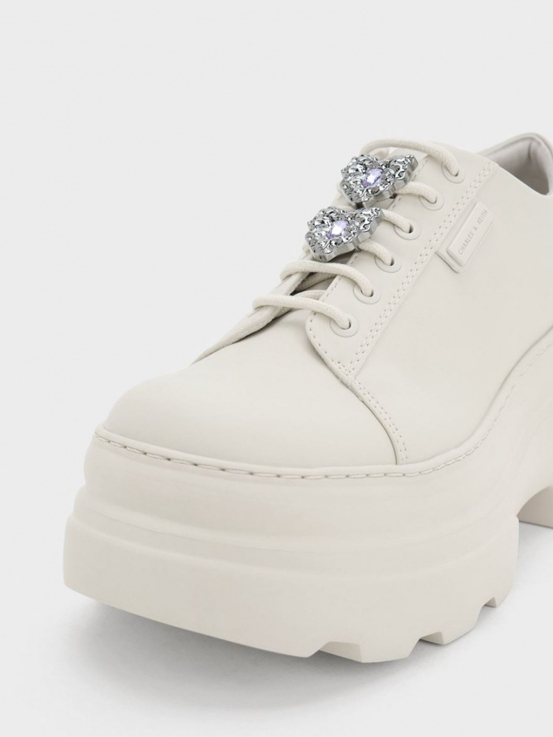 μποτα πλατφορμα Charles And Keith Crystal Heart-Motif δαντελα-Up Oxfords ασπρα | 85261-LPKM