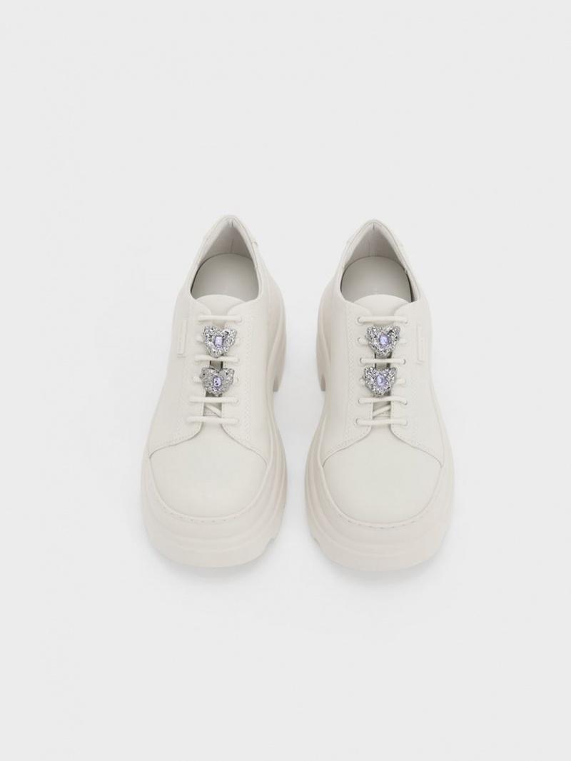 μποτα πλατφορμα Charles And Keith Crystal Heart-Motif δαντελα-Up Oxfords ασπρα | 85261-LPKM