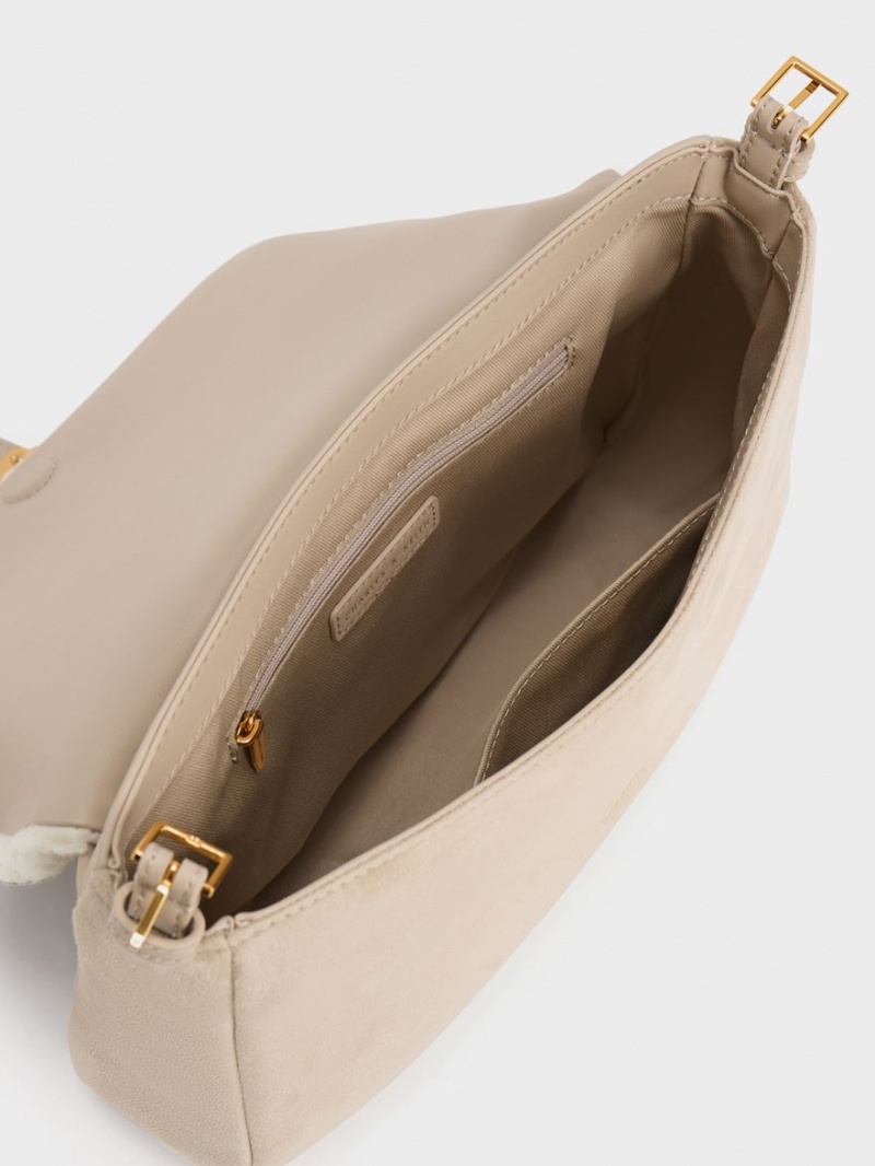 τσάντεσ ώμου Charles And Keith Daki Fur-Trim Belted Trapeze Μπεζ | 13074-TJDW