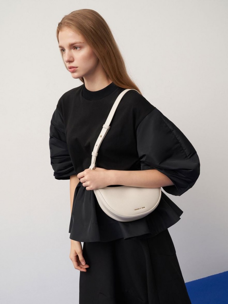τσάντεσ χιαστί Charles And Keith Dancer Crescent ασπρα | 40915-SNQL