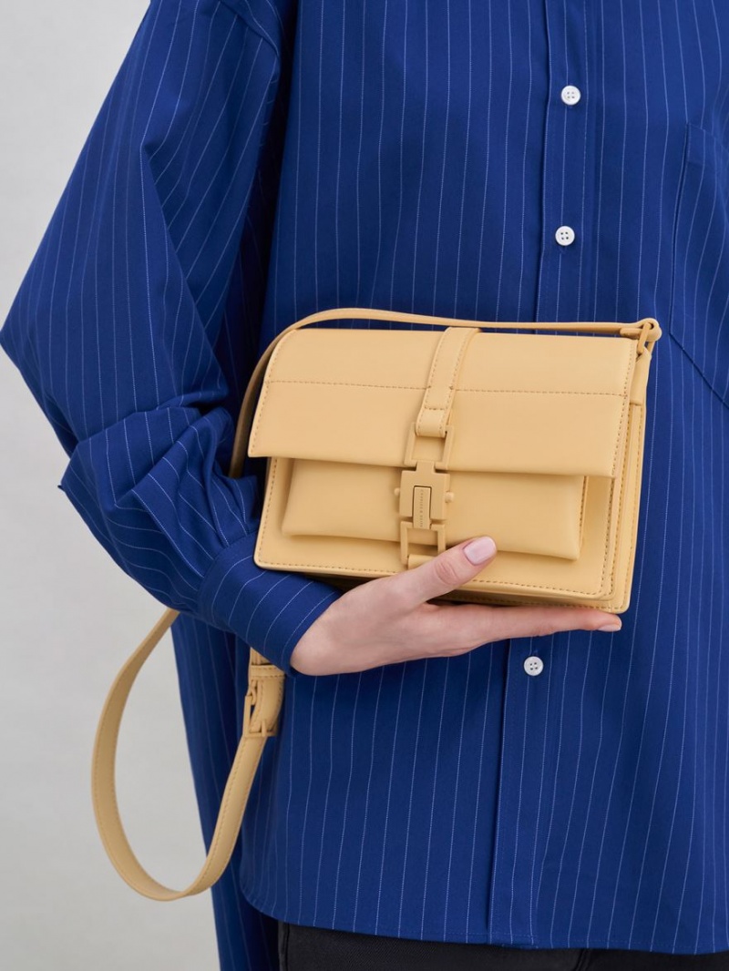 τσάντεσ χιαστί Charles And Keith Dua Buckled Μπεζ | 81739-SWNB