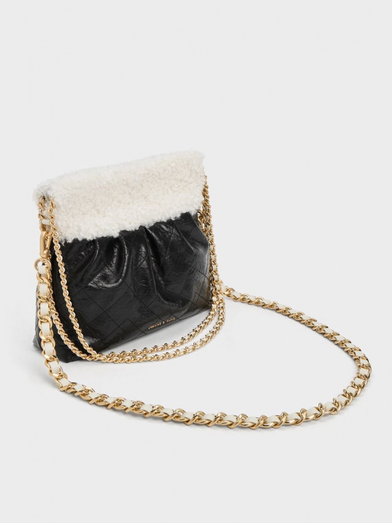 τσάντεσ ώμου Charles And Keith Duo Furry Chain Handle μαυρα | 80371-MNGZ