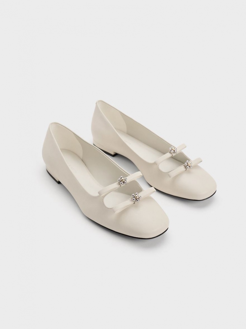 Παπουτσια Μπαλαρινεσ Charles And Keith Floral Beaded Bow ασπρα | 46751-MQTS