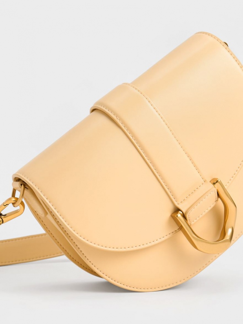 Τσάντες Σέλας Charles And Keith Gabine Μπεζ | 42317-BLJE