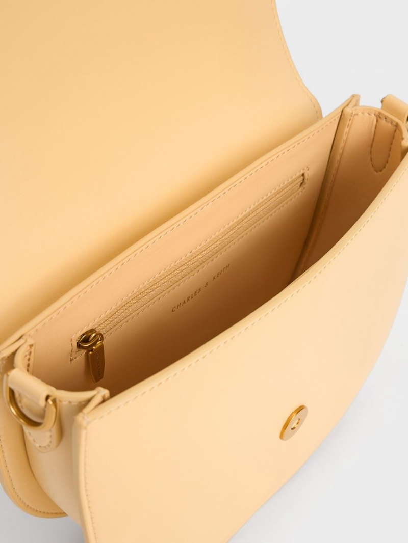 Τσάντες Σέλας Charles And Keith Gabine Μπεζ | 42317-BLJE