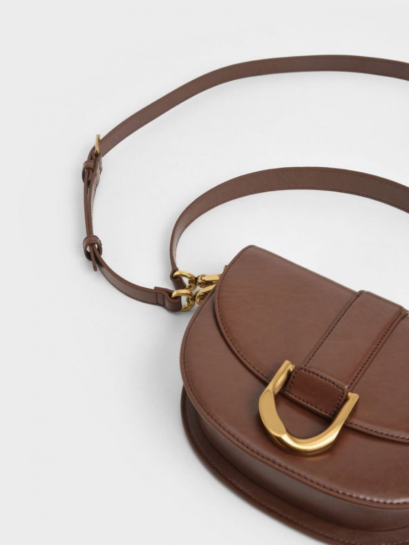 Τσάντες Σέλας Charles And Keith Gabine σκούρο καφε | 09546-UQEO