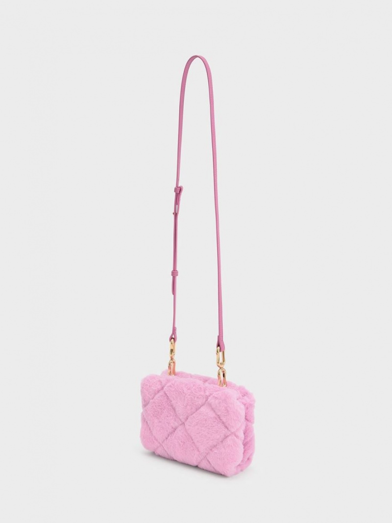 τσάντεσ χιαστί Charles And Keith Gemma Χοντρός Chain Handle Furry Καπιτονέ Boxy ροζ | 40215-YMTB