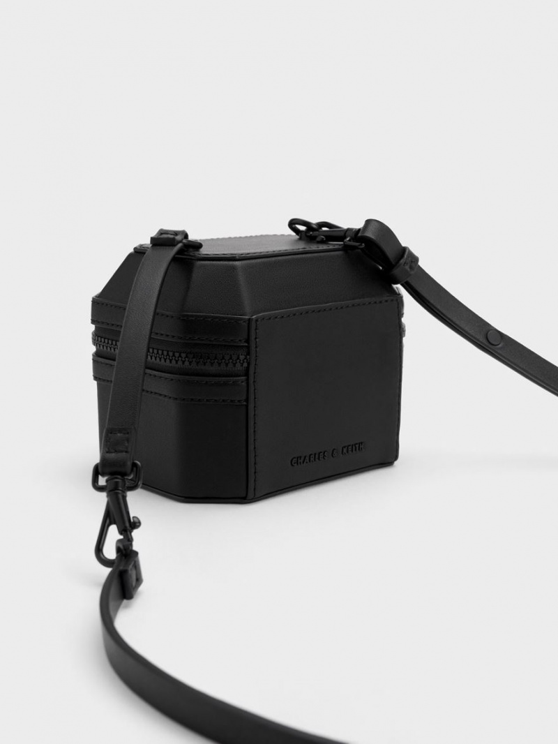 τσαντα χειροσ Charles And Keith Geometric Boxy Top μαυρα | 07951-GBVW