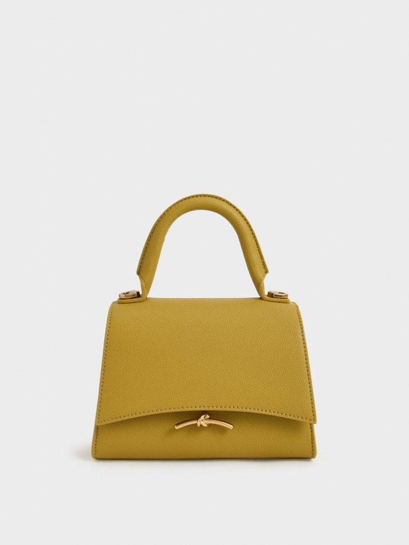τσαντα χειροσ Charles And Keith Huxley Metallic Push-Lock Top μουστάρδα | 25018-XWPL
