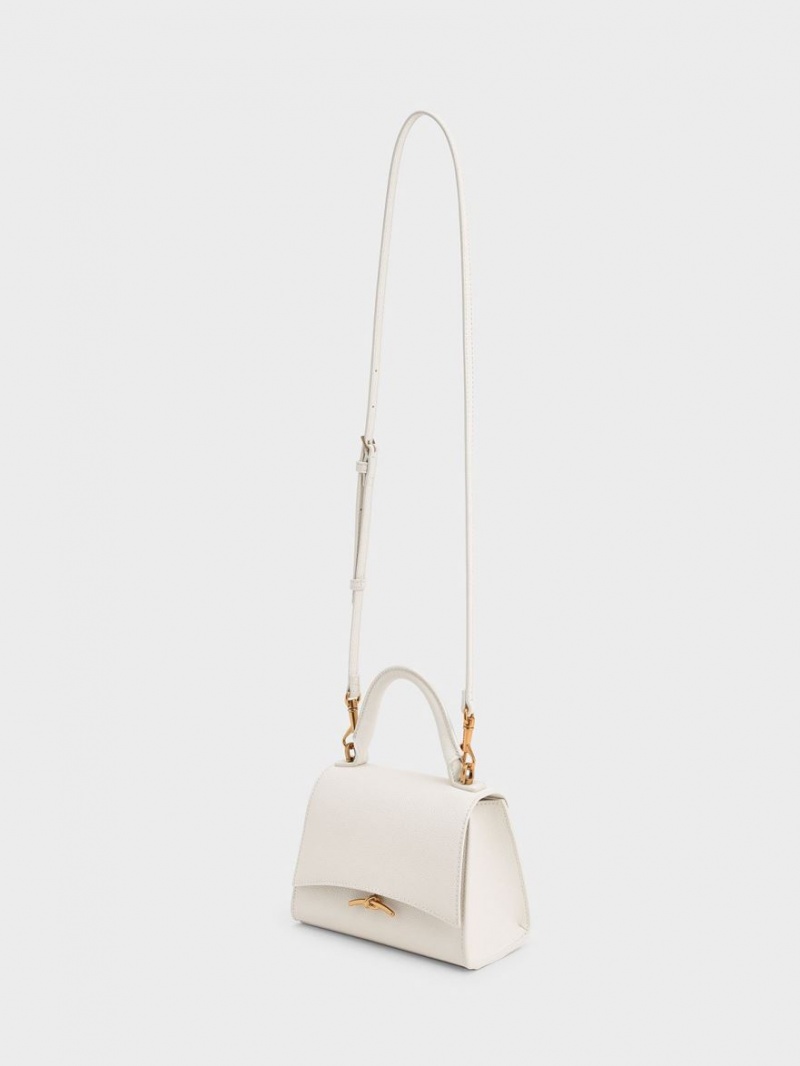 τσαντα χειροσ Charles And Keith Huxley Metallic Push-Lock Top κρέμα | 13845-GDQP
