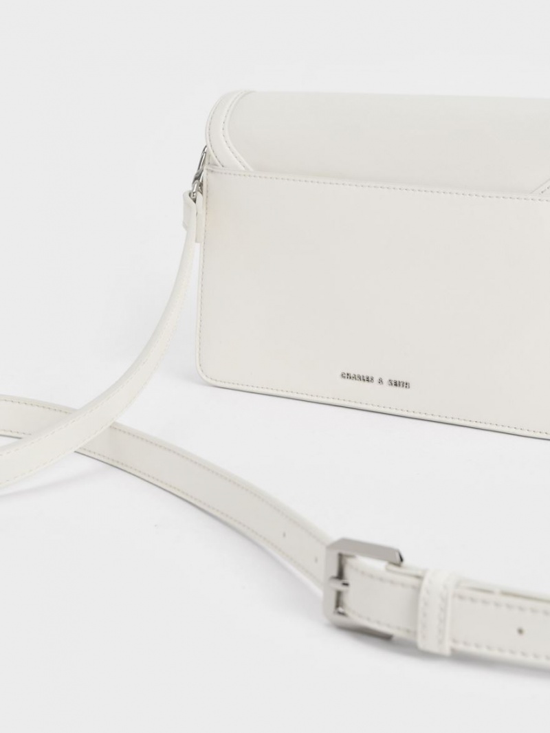 τσάντεσ ώμου Charles And Keith Joelle Envelope ασπρα | 32801-AOGL
