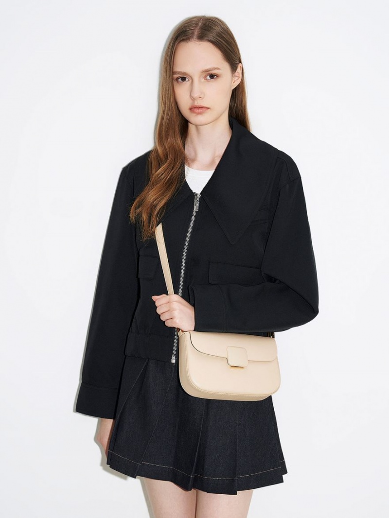 τσάντεσ ώμου Charles And Keith Koa Square Push-Lock Μπεζ | 84097-LWPQ