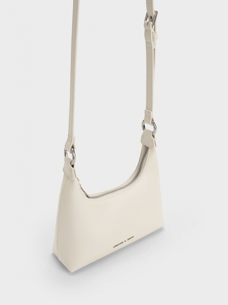 τσάντεσ ώμου Charles And Keith Koi Chain Handle κρέμα | 72419-TVSB