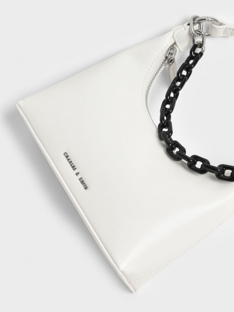 τσάντεσ ώμου Charles And Keith Koi Chain Handle ασπρα | 90456-FXWZ