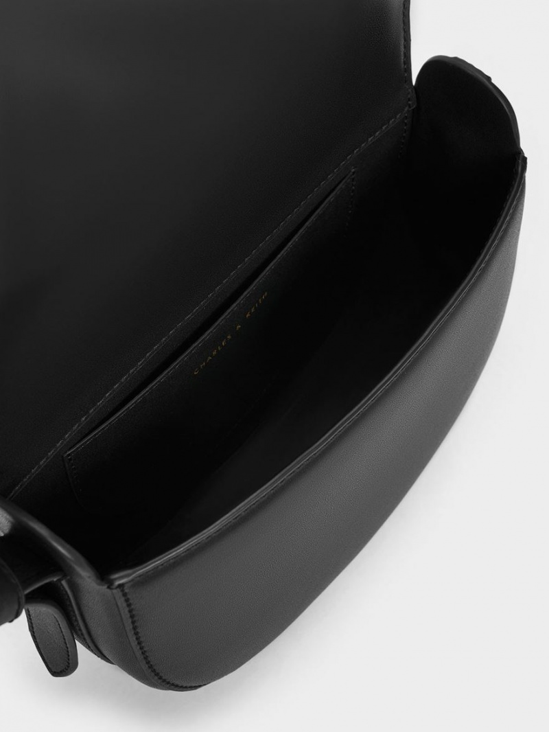 τσάντεσ χιαστί Charles And Keith Kora Saddle μαυρα | 71526-NRSV