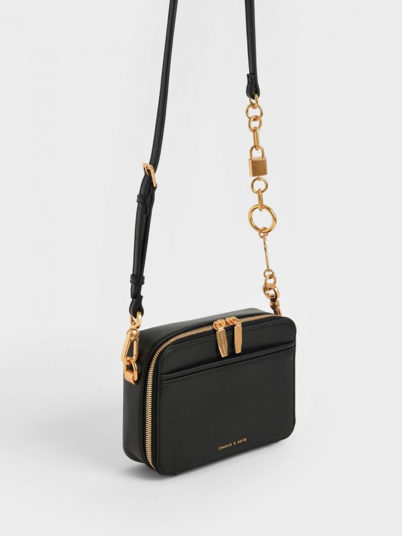 τσαντα χειροσ Charles And Keith Lock & Key Chain μαυρα | 27916-AVHR