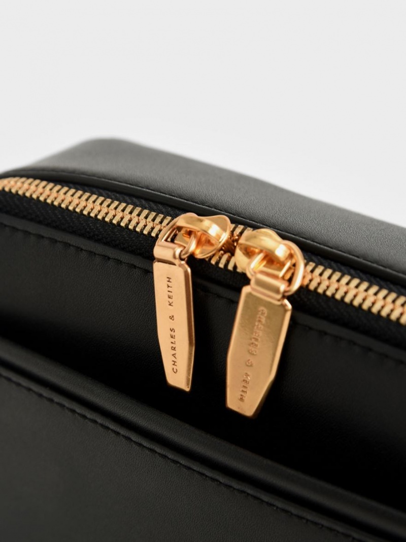 τσαντα χειροσ Charles And Keith Lock & Key Chain μαυρα | 27916-AVHR
