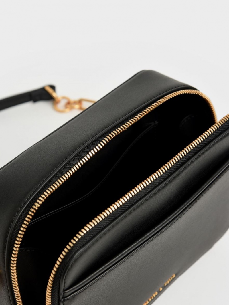τσαντα χειροσ Charles And Keith Lock & Key Chain μαυρα | 27916-AVHR